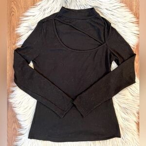 Women’s Black Long Sleeve Open Front Top